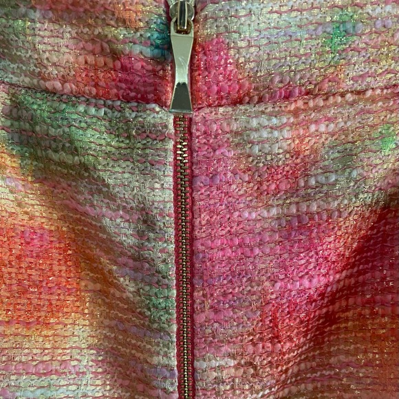 Multi-color floral Kate Spade skirt in size 4 - Picture 5 of 5